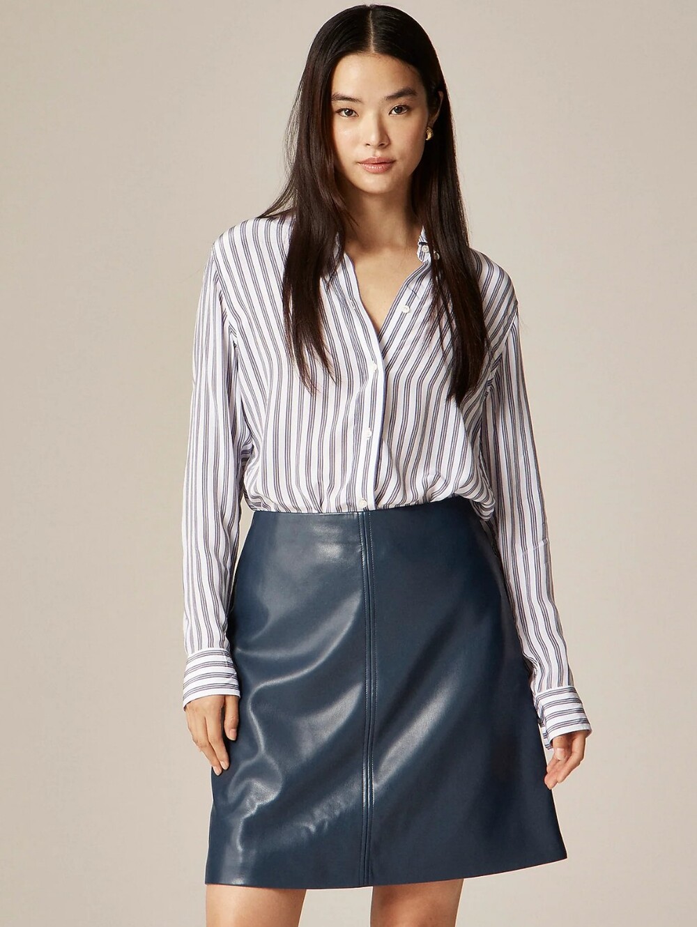 Fairfax skirt in faux leather - Picture 2 of 3